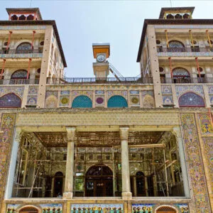 خرید و دانلود نسخه کامل پاورپوینت معماری دوره قاجاریه